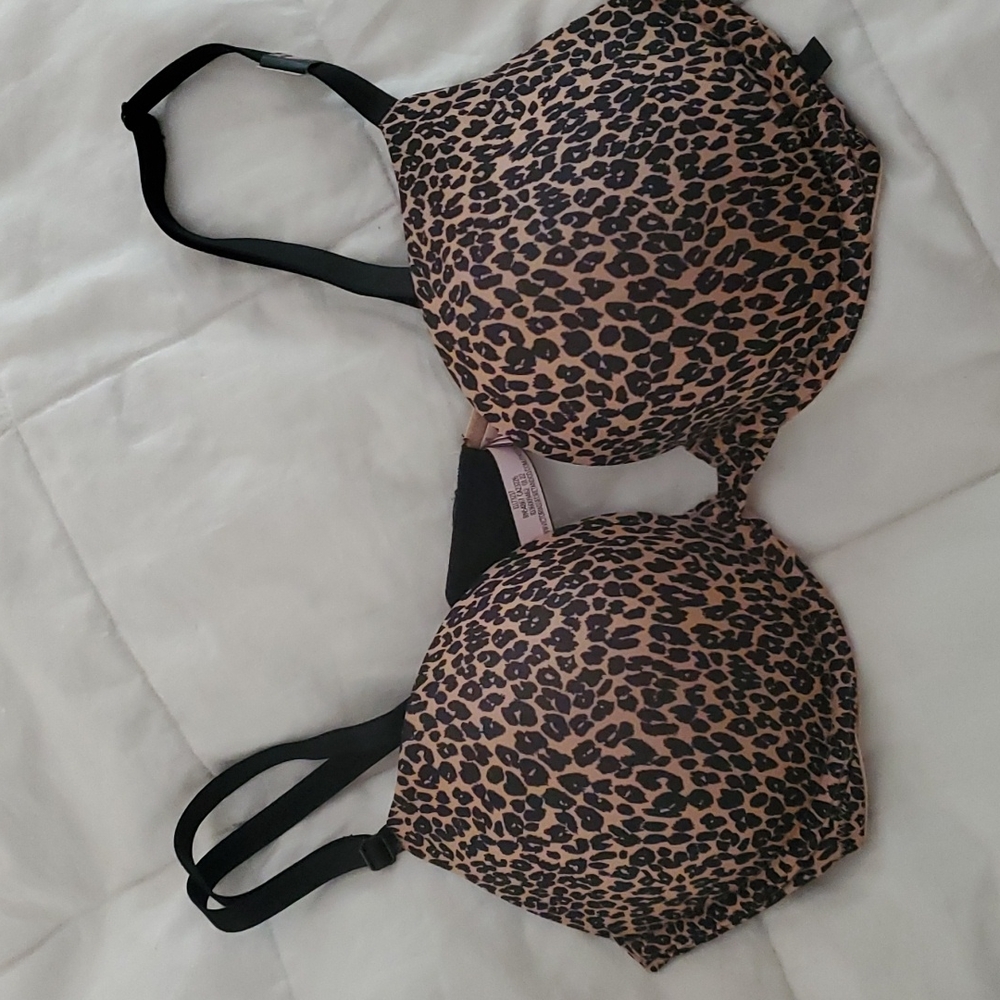 Victoria's Secret Push Up Bra 36 C Animal Print
